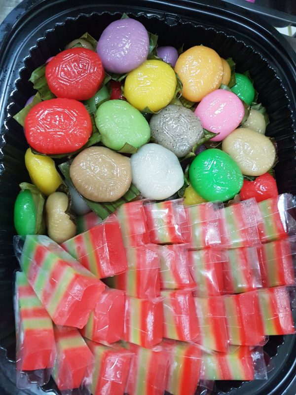 Mixed Kueh Platter K